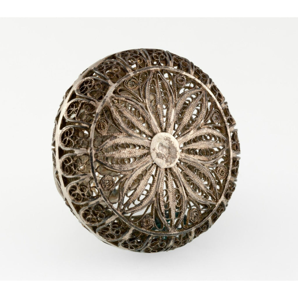 Silver Filigree Antique Pill Box With Sunflower Pattern