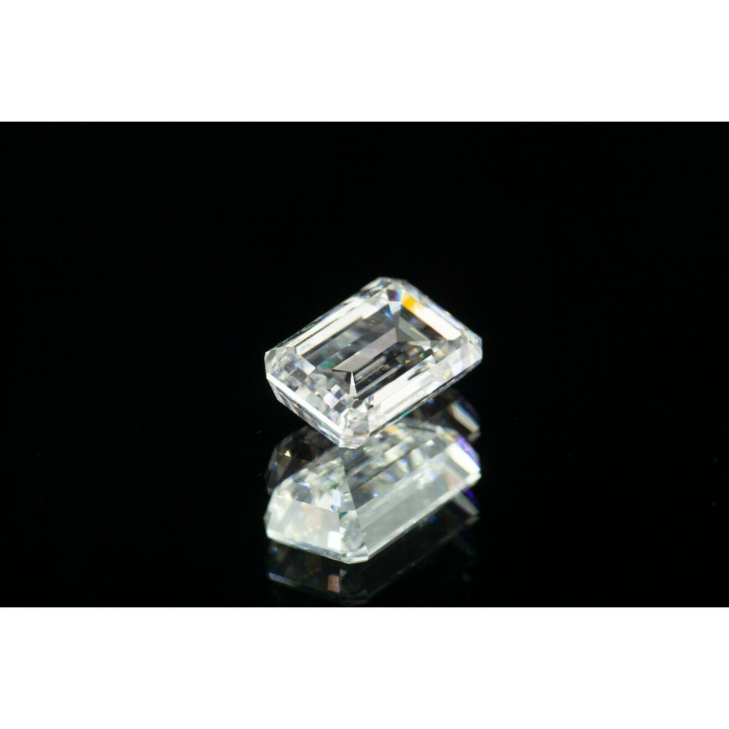 5.51 Ct CVD Lab Grown Emerald Cut Diamond F VS2 IGI Certified