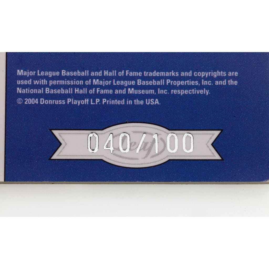 2004 Donruss Leaf Limited Yogi Berra Game-Used Bat Card #229 /100 NM