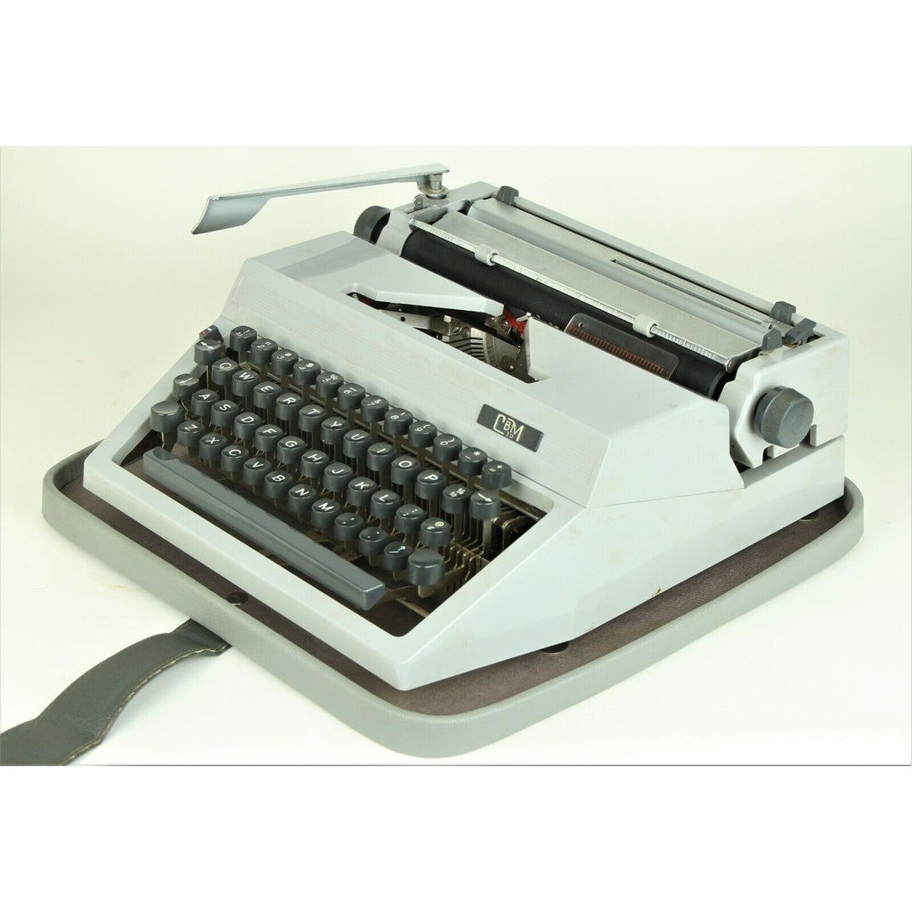 Model 30 Erika / CBM German Typewriter 1967 Serial No. 4192921
