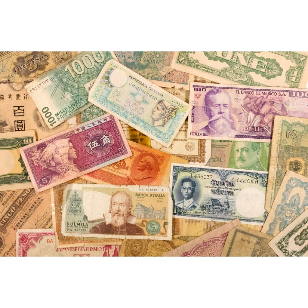 World Banknotes. 70 Notes From Europe, Asia, Central & South America.