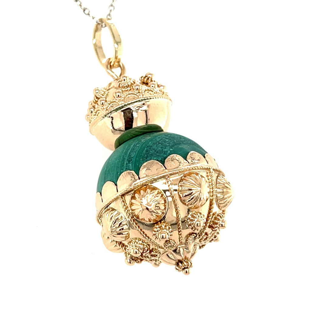 Vintage 18K Solid Gold & Malachite Acorn Pendant / Charm, Drop Style, 15g