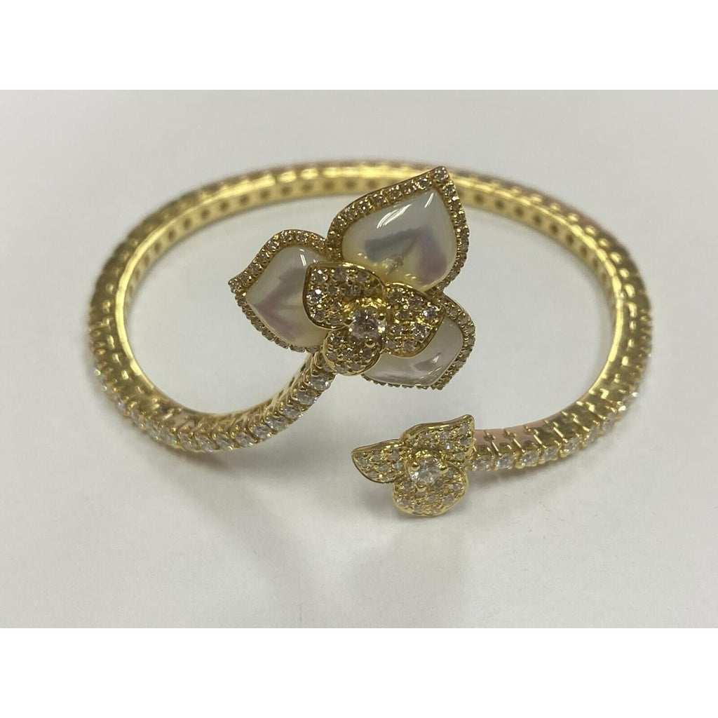 Roberto Casarin 18k Yellow Gold 1.75 ct Diamond and 3 Carved Flower MoP Bracelet