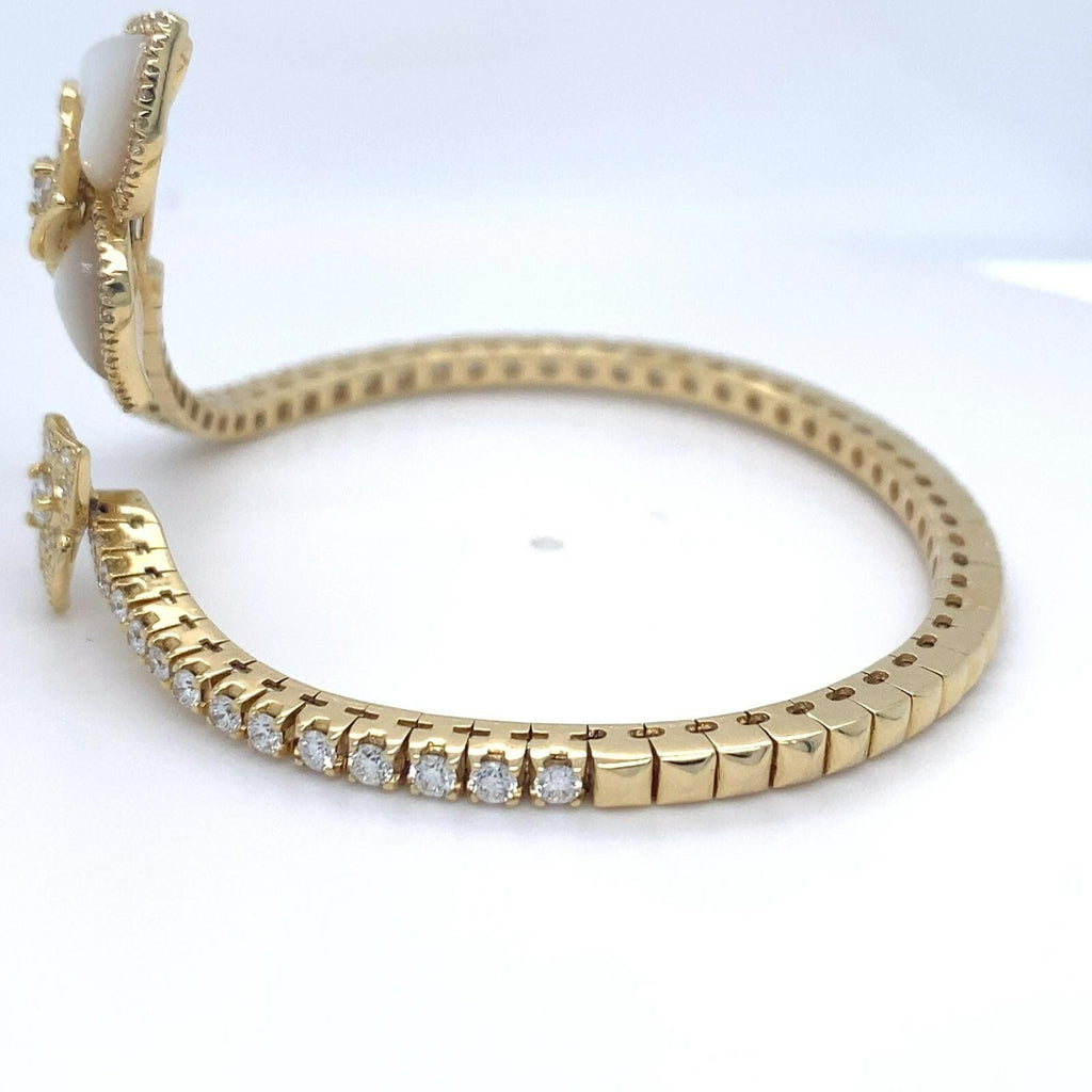 Roberto Casarin 18k Yellow Gold 1.75 ct Diamond and 3 Carved Flower MoP Bracelet