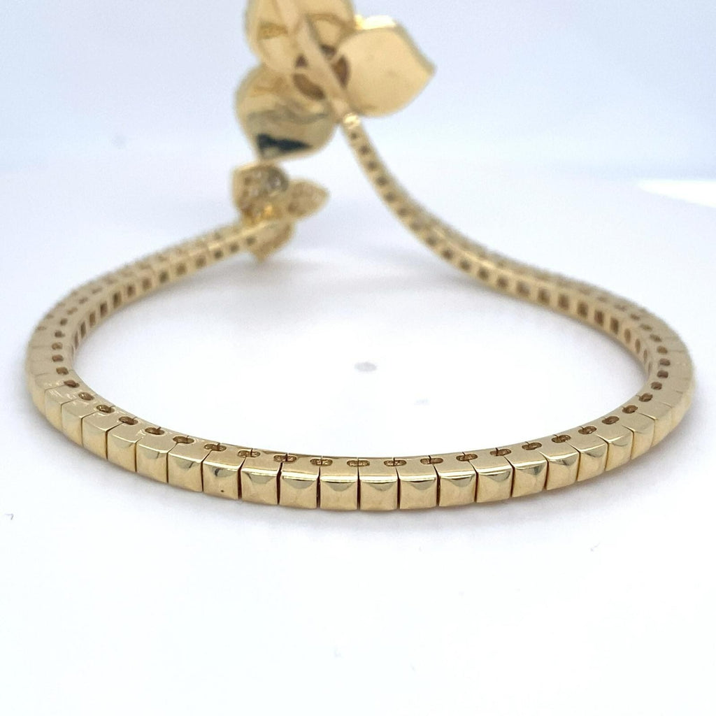 Roberto Casarin 18k Yellow Gold 1.75 ct Diamond and 3 Carved Flower MoP Bracelet