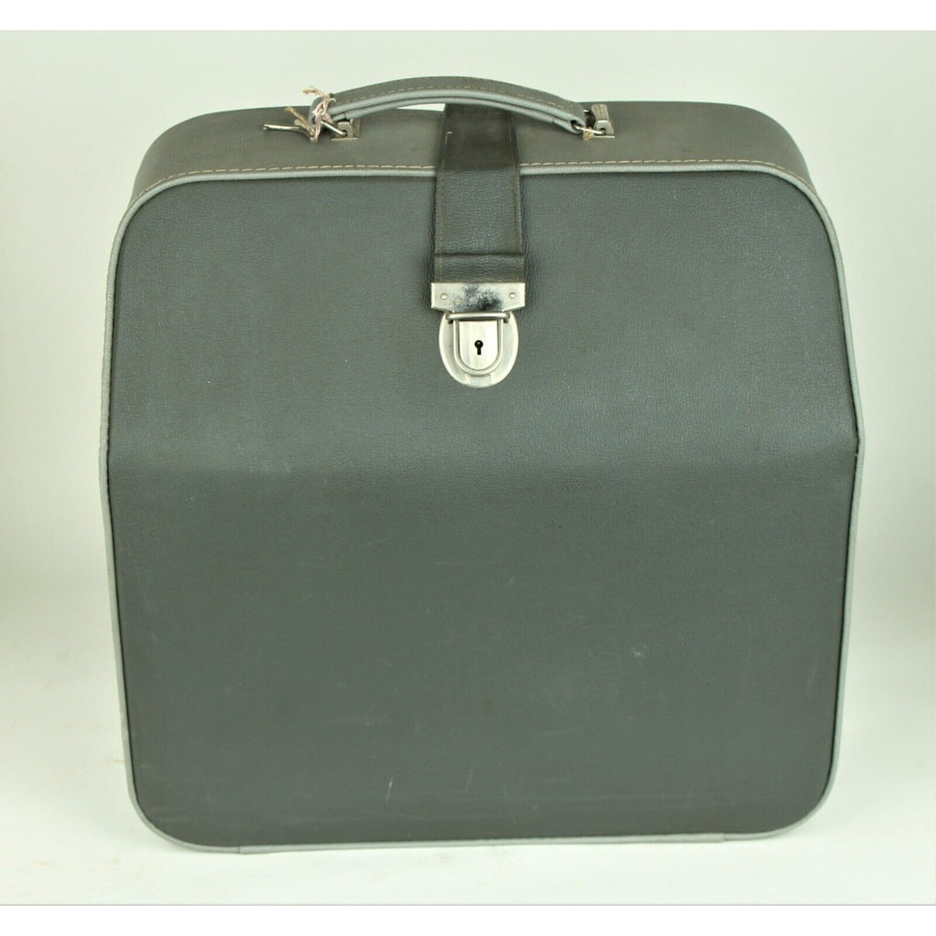 Model 30 Erika / CBM German Typewriter 1967 Serial No. 4192921