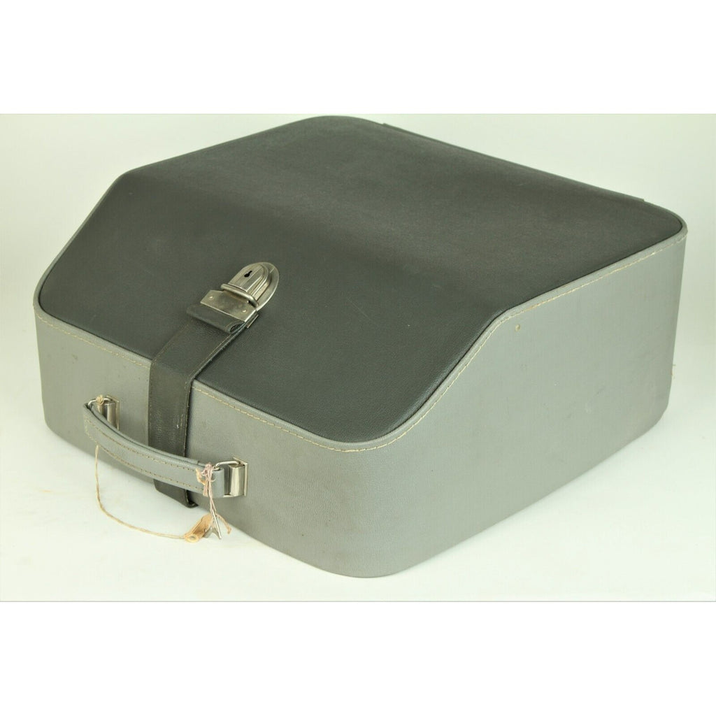 Model 30 Erika / CBM German Typewriter 1967 Serial No. 4192921