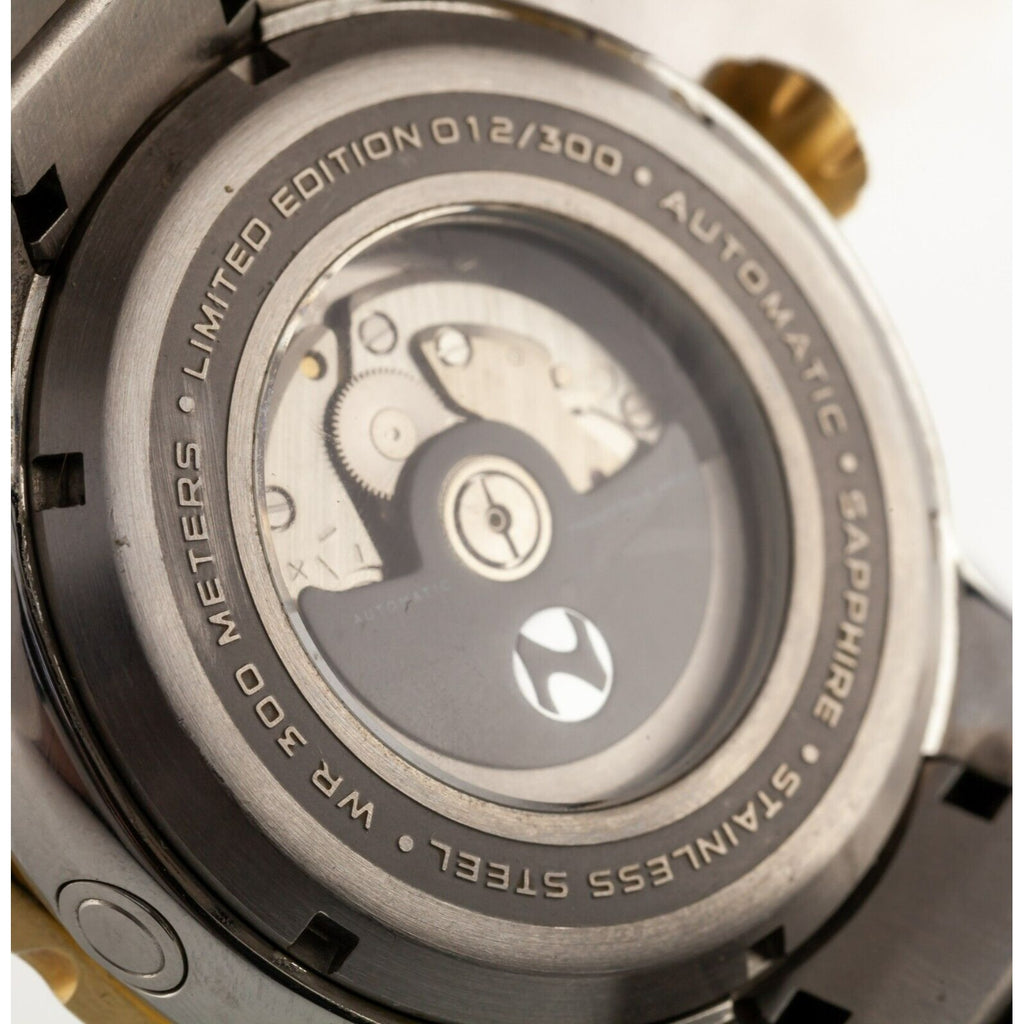 Nubeo Stainless Steel Iridiscent Submersible Automatic 300 m Men's Watch 012/300