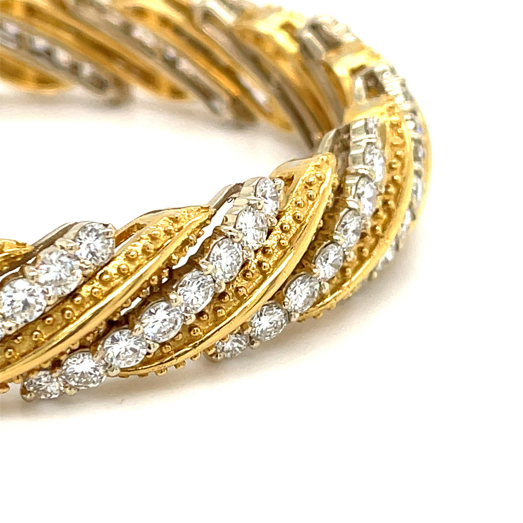 Hammerman Brothers: 18K Bi-Color Gold And Diamond Bracelet Carat Weight: 12.25c