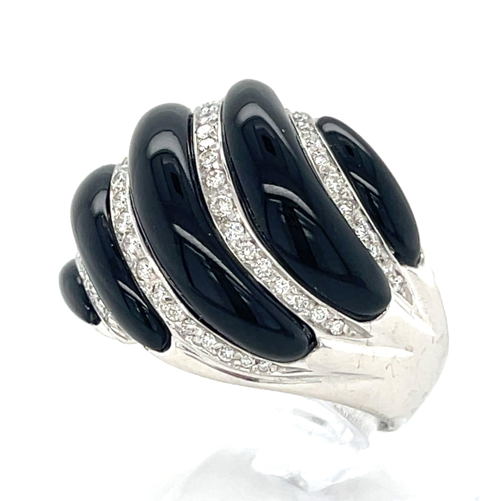 18k White Gold Onyx and Diamond Banded Plaque Ring Size 7.25