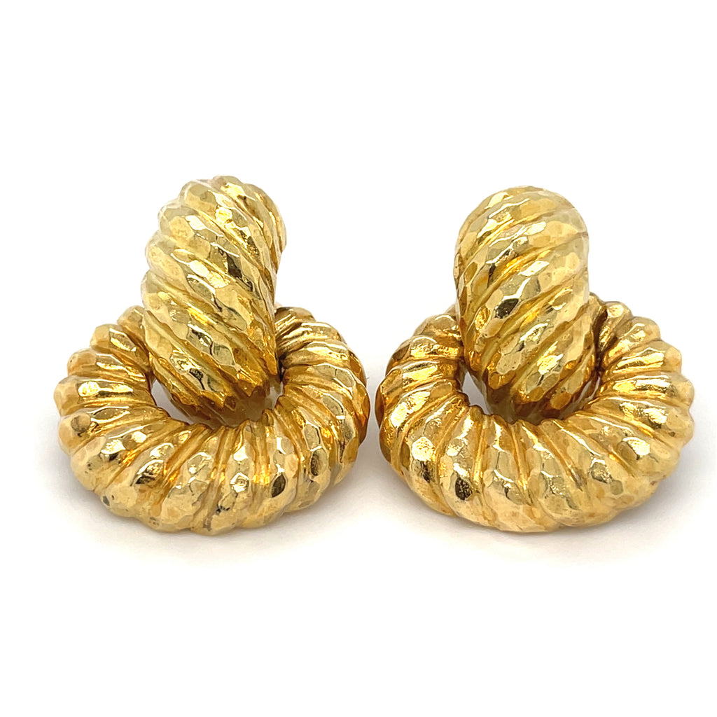 David Webb 18k Yellow Gold Hammered Doorknocker Clip-On Earrings 40.76 grams
