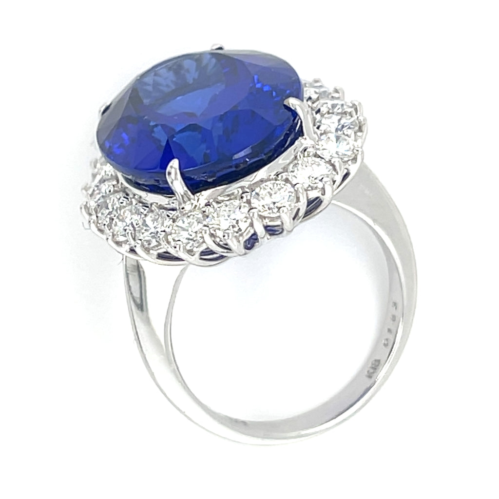 18.22ct Oval Tanzanite and 1.83ct Diamond Ring set in 18k White Gold Size: 6.5