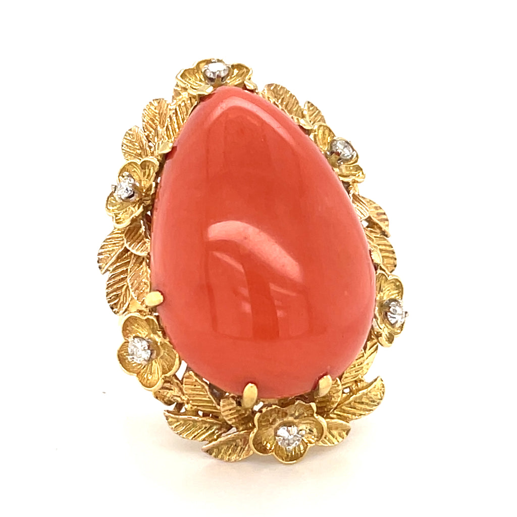 18k Gold, Diamond, and Pear-shaped Coral Cabochon Ring size 8-3/4 22.0g
