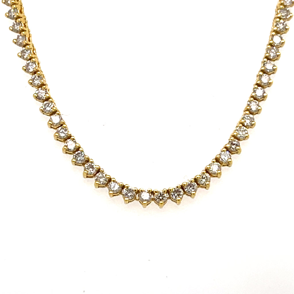 18k Yellow Gold & 7.75ct Diamond Tennis Necklace, 32 inches, 25g.