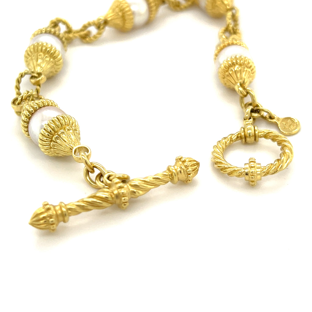 Cynthia Bach 18K Gold and Cultured Akoya Pearl Bracelet 8.75 inch Length 32.6 grams