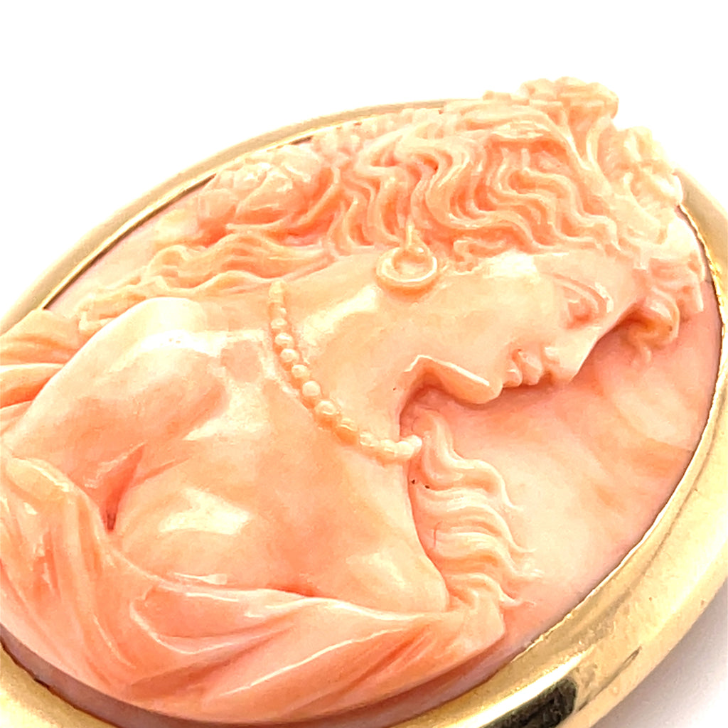 10k/14k Yellow Gold & Carved Coral Cameo Pendant / Brooch, 38.9g.