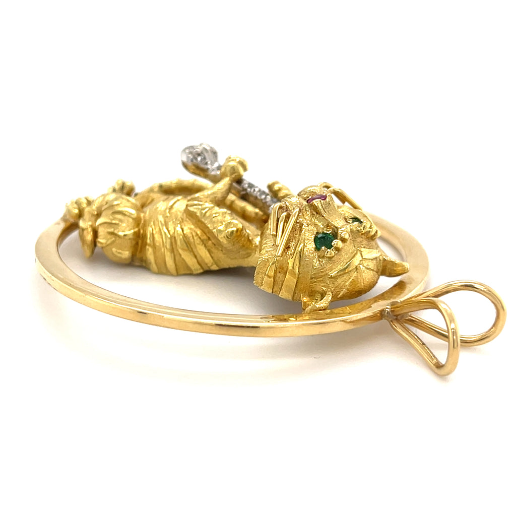 Hammerman Bros 18k Gold Mouse Pendant w/ Emerald, Ruby & 0.15ct Diamond, 35g.