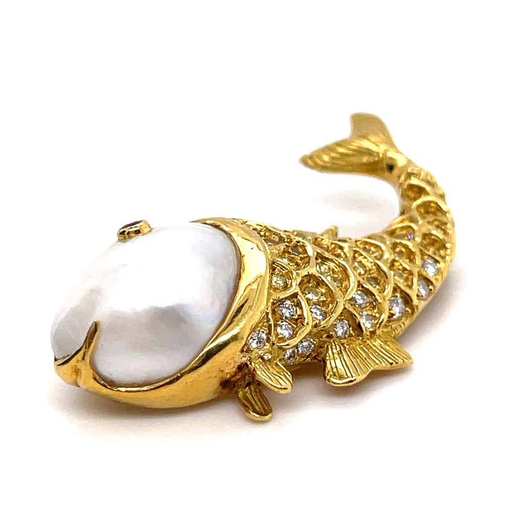 18k Yellow Gold & Cultured Pearl Fish Brooch w/ Yellow and White Diamond Accents.