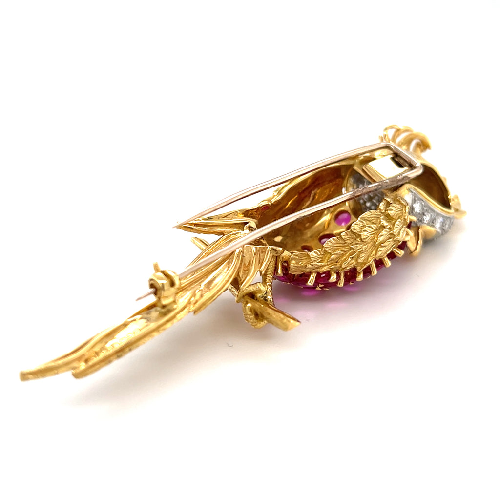 Sannit, Stein & Stein Vintage 18k Gold Cockatoo Brooch w/ 5.25ct Ruby, 0.65ct Diamond