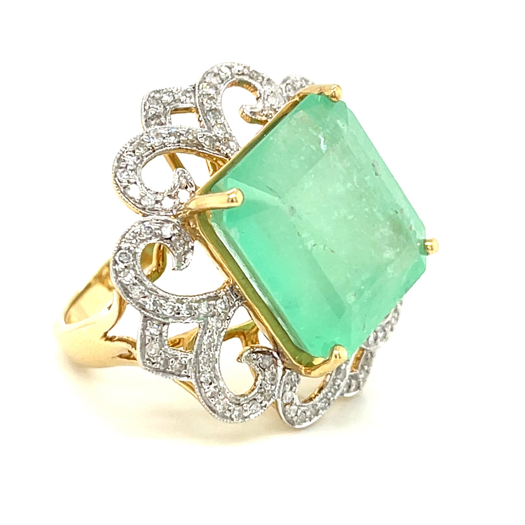 14k Yellow Gold 18.13 ct Colombian Emerald Ring with 0.85 Dia Accents Size 7 GIA
