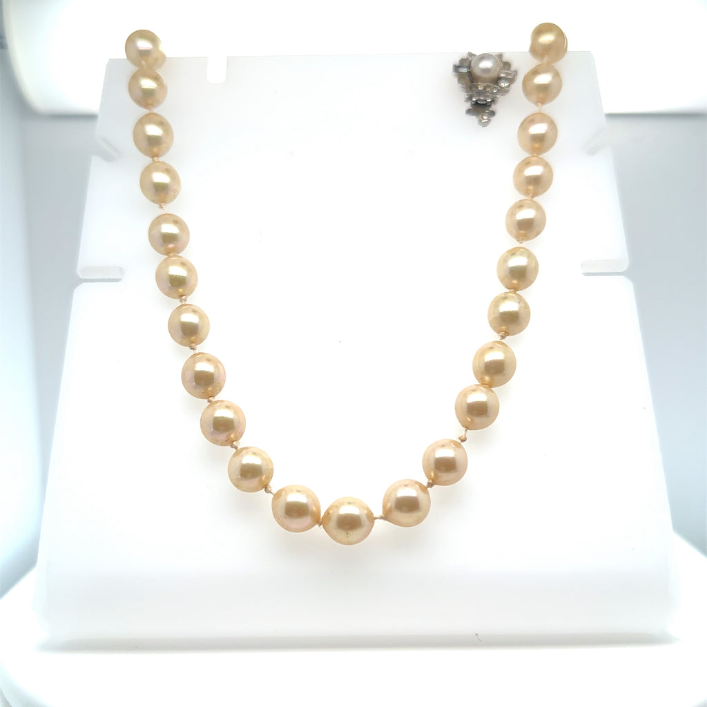 Marilyn Monroe Memorabilia Personal Costume Faux Pearl Necklace