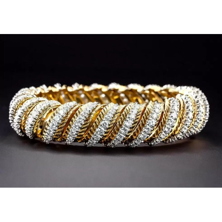 Hammerman Brothers 18k Gold and Diamond Barber-Pole Bracelet Carat Weight: 8.5ct