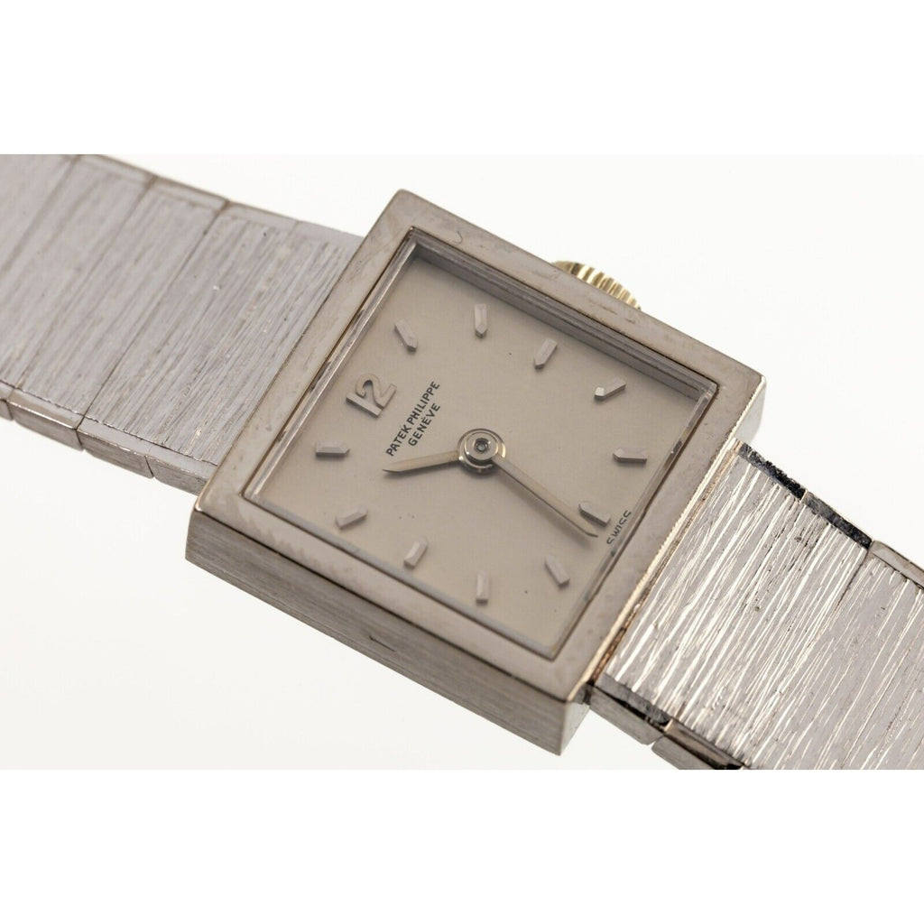 Patek Philippe 18k White Gold Ladies Dress Watch 3285