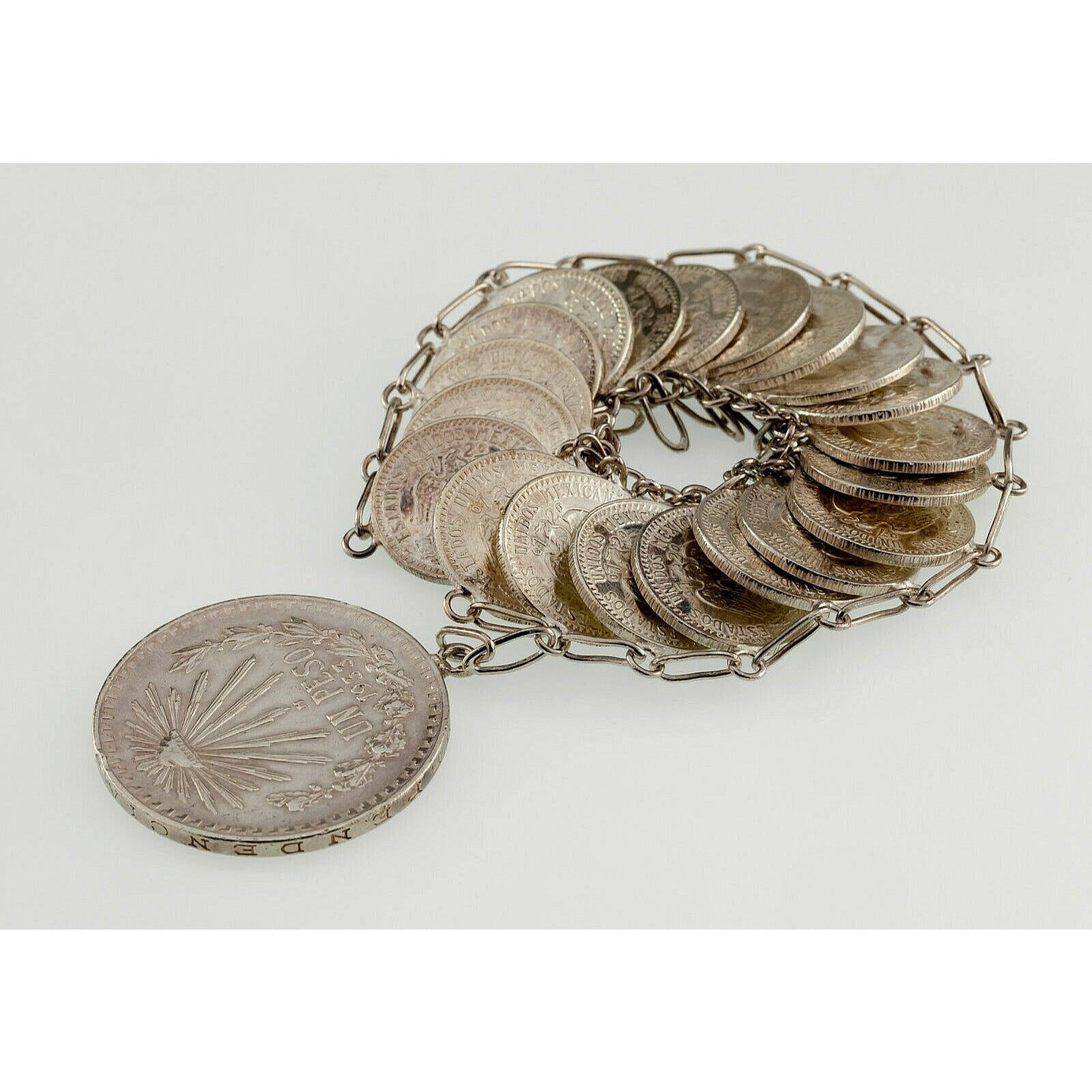 ◎D moment ◎ DULCE D coin two-line bracelet (925 silver) DOTEFFIL 925 Sterling Silver 8mm Sideways Bracelet Chain