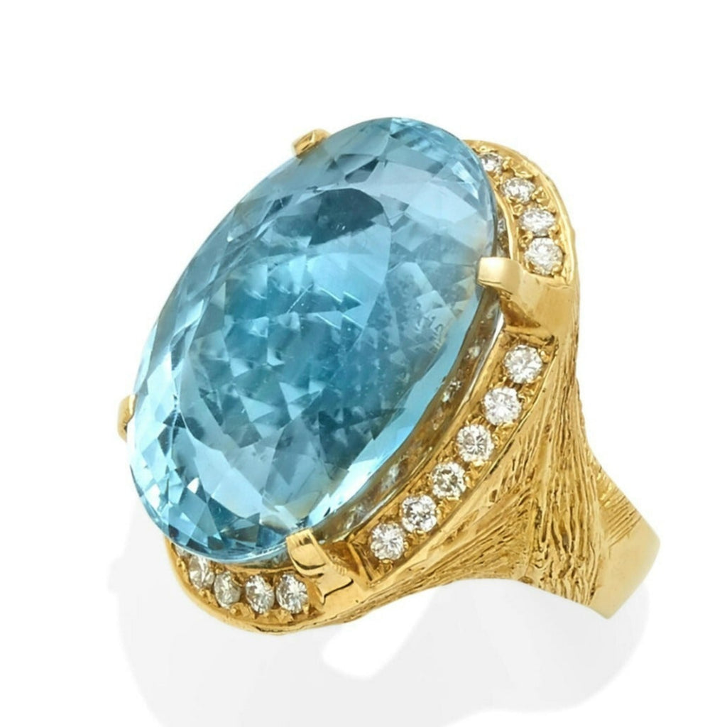 18k Yellow Gold Oval 72.19 ct Aquamarine Ring with Appx 1 ct Diamond Size 7.75
