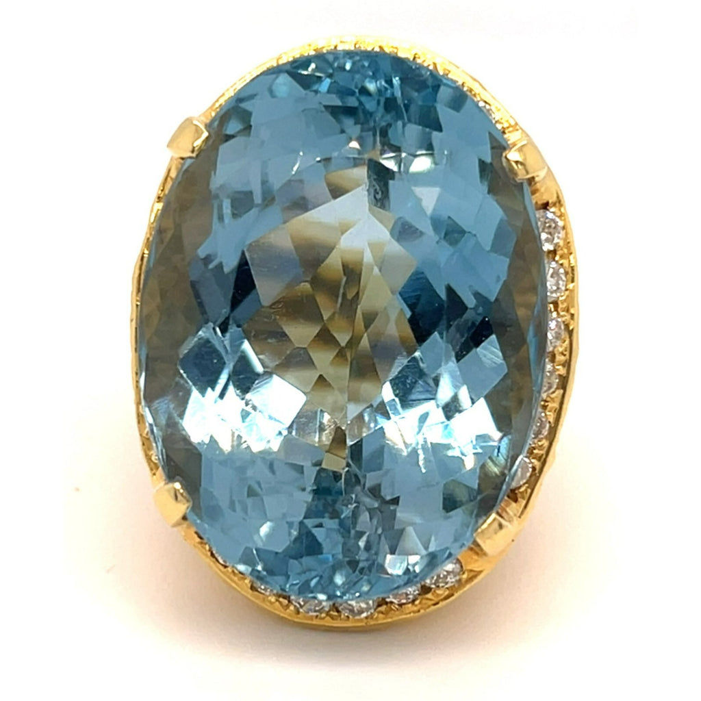 18k Yellow Gold Oval 72.19 ct Aquamarine Ring with Appx 1 ct Diamond Size 7.75