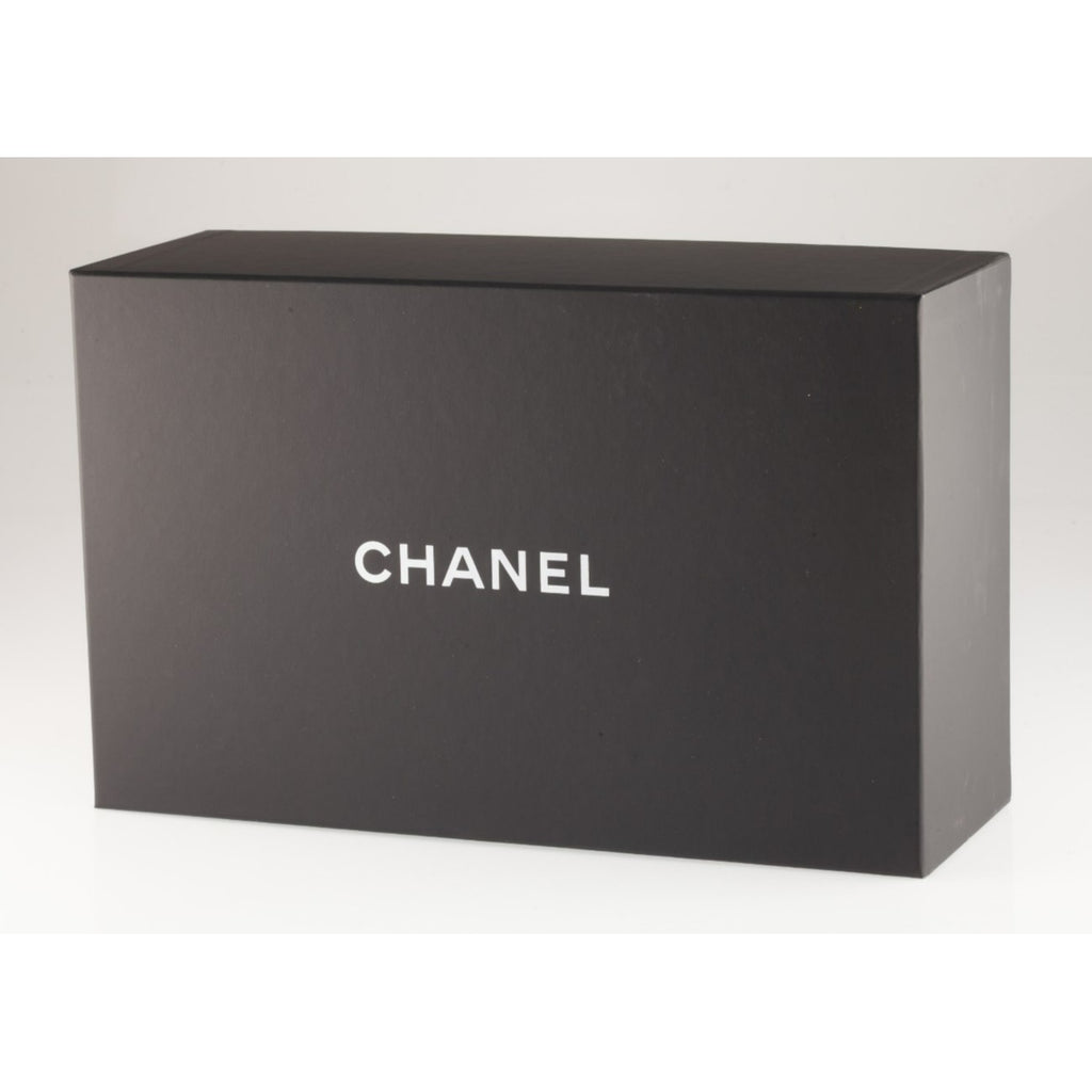 Chanel Small Top Handle Vanity Case Green Lambskin Matelasse Box and Dustbag