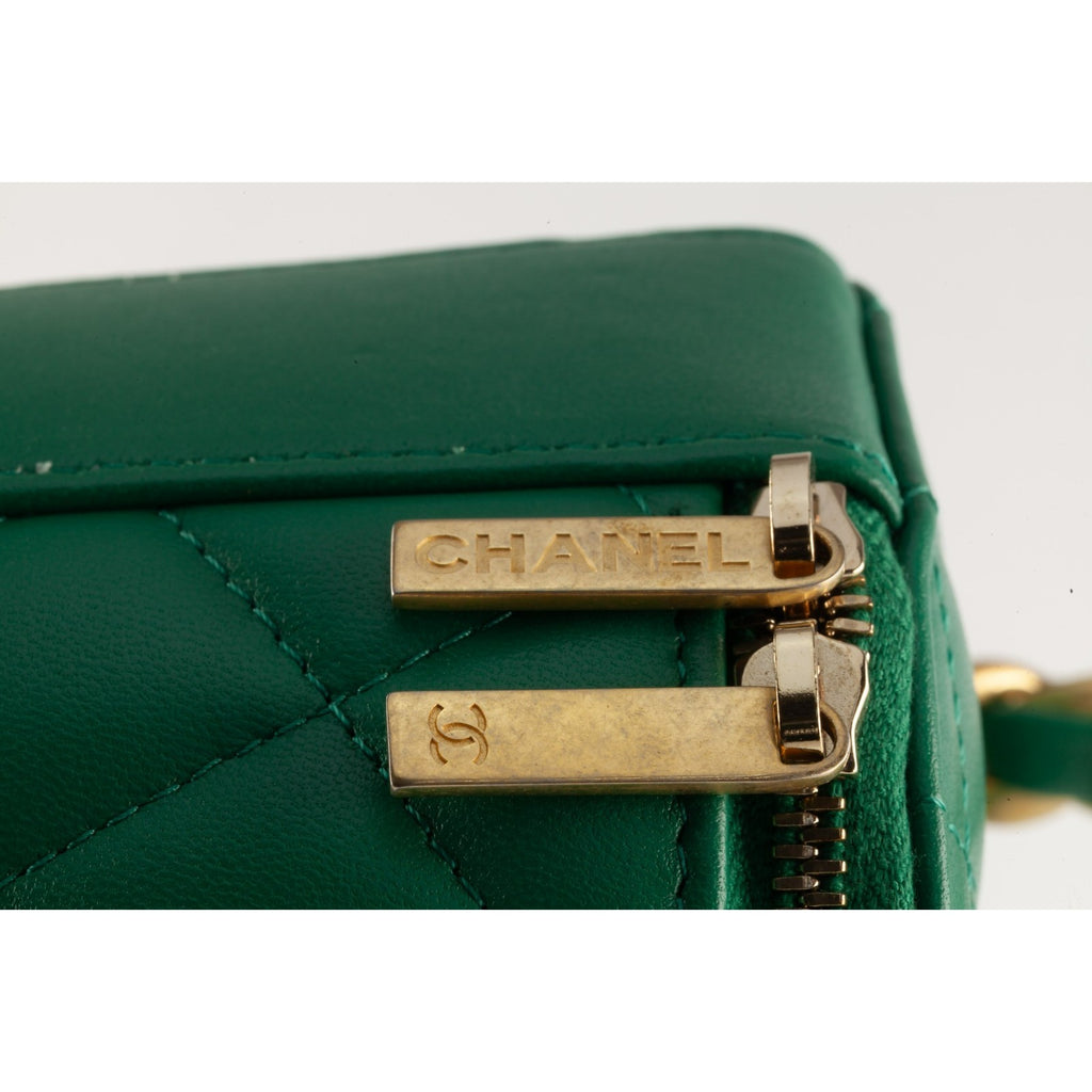 Chanel Small Top Handle Vanity Case Green Lambskin Matelasse Box and Dustbag