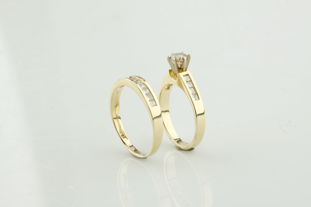 Gorgeous 14k Yellow Gold Wedding Set with .44 Ct Rd Solitaire & Accents Size 6.5