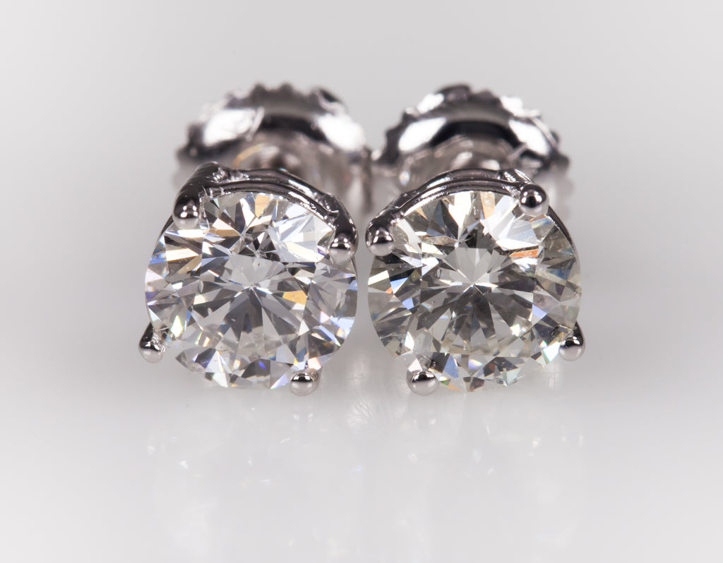 Gorgeous 1.72 CTW Round Diamond Stud Earrings in 14k White Gold H-SI2
