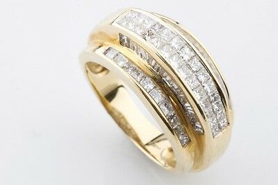 14K Yellow Gold Princess Shape Invisible Set Retro Diamond Band With Baguettes