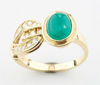18k Yellow Gold Emerald Cabochon Ring Diamonds Sz 7.75 Beautiful!