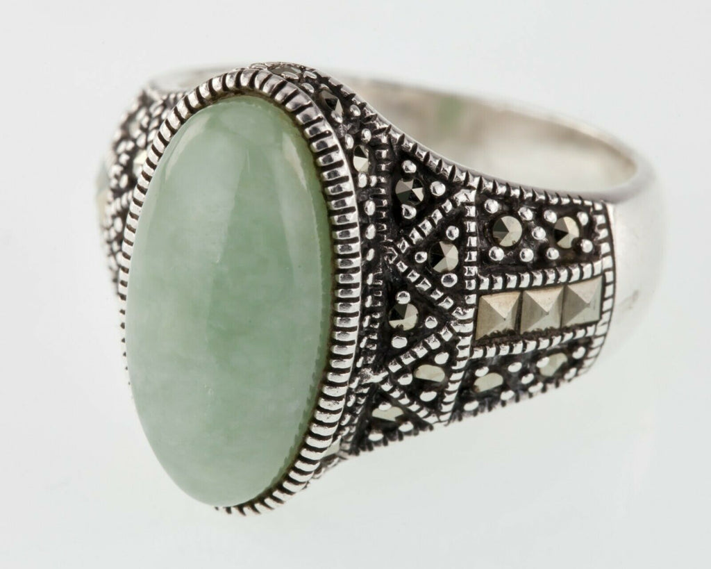 Beautiful Green Jade and Marcasite Sterling Silver Ring Sz 9