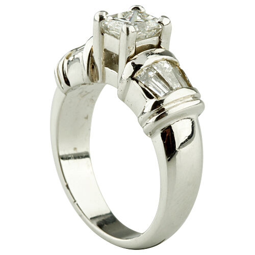 1.35 carat Princess Cut Diamond Platinum Engagement Ring Size 5