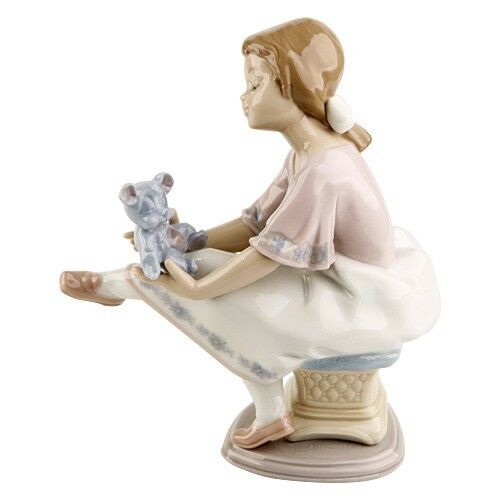 Lladro #7620 "Best Friend" Figurine Young Girl with Blue Teddy Bear Retired!