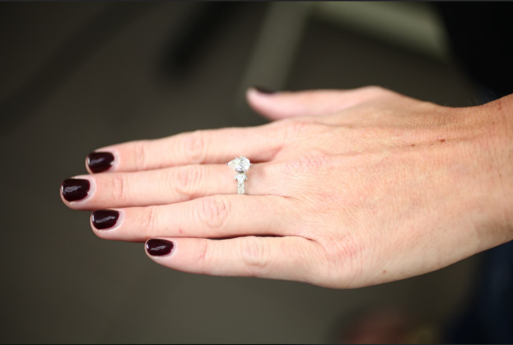 1.36 carat Pear Shape Diamond 18k White Gold Engagement Unity Ring Size 6