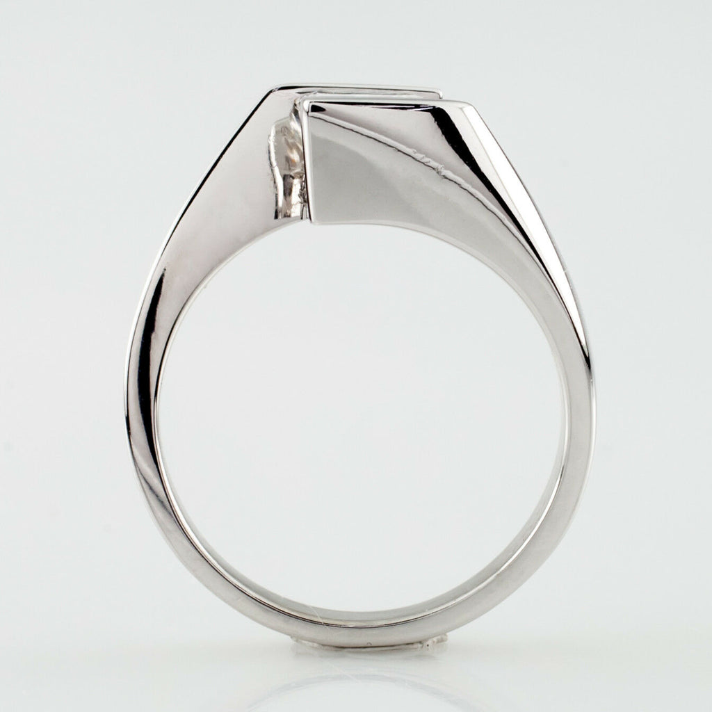 0.73 carat Princess Cut Diamond 18k White Gold Engagement Ring Size 5 GIA cert