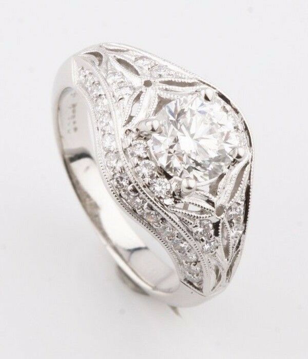 Simon G 1.33 carat Round Brilliant Diamond Platinum Engagement Ring Size 5.25