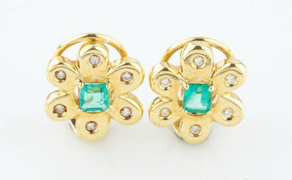 18k Yellow Gold Emerald and Diamond Flower Earrings