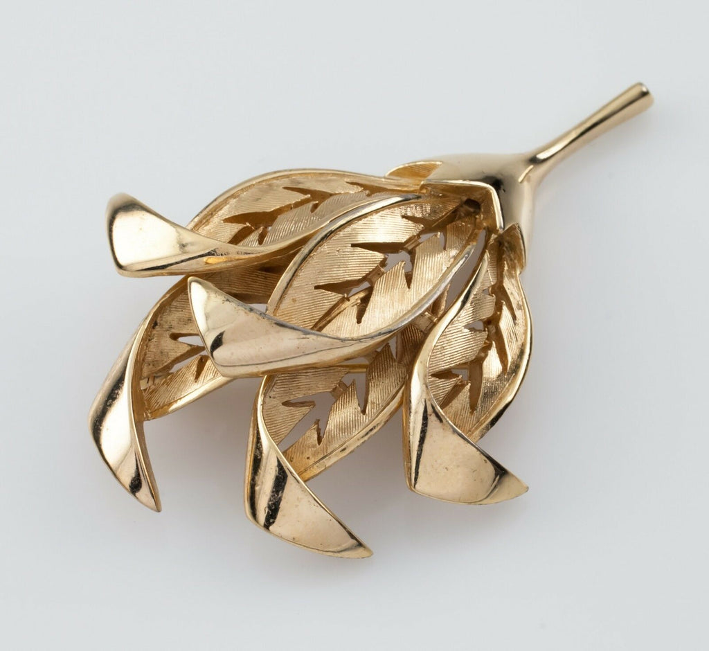 Trifari Gold-Plated Leaf Brooch! Nice Condition!