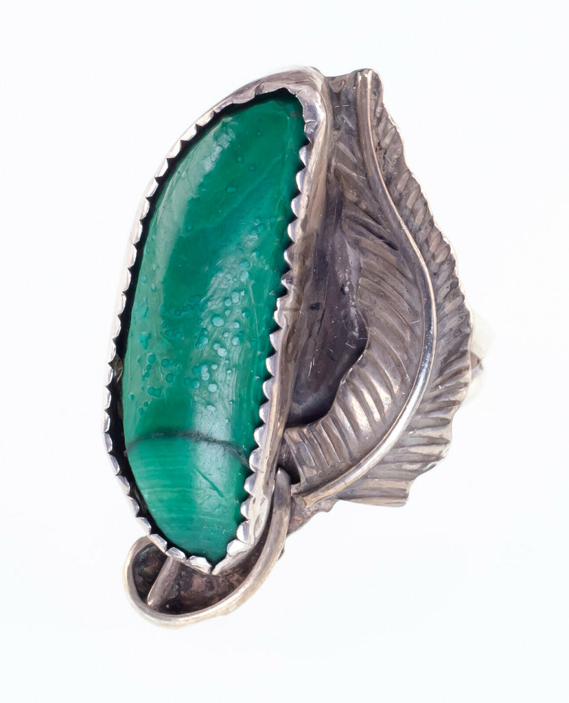 Sterling Silver Navajo Sisteks Ring with Malachite Stone Size 7.5