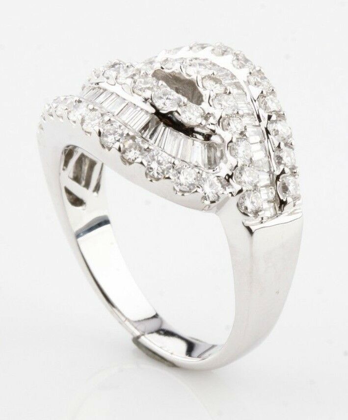 1.64 Carats Diamond Knot Band in 14k White Gold Size 7