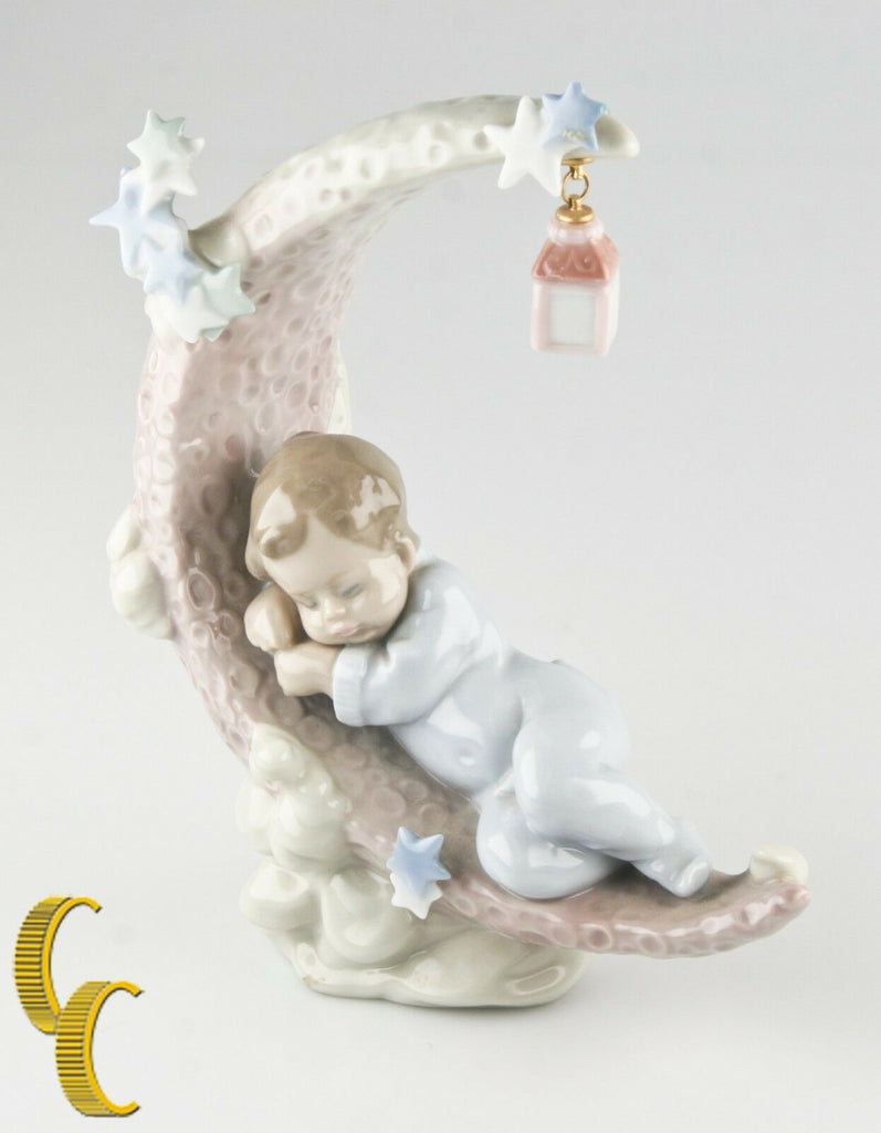 Lladro "Heavenly Slumber" #6479 Baby Sleeping in Cloud Retail = $310
