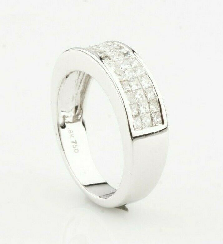 18k White Gold Princess Diamond Plaque Ring TDW = 1.10 ct Sz 7