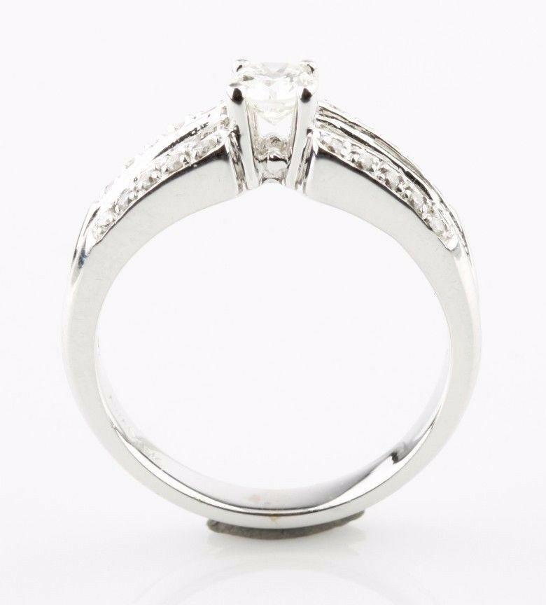 Round Brilliant Diamond 18k White Gold Solitaire Ring w/ Accents Size 6.5