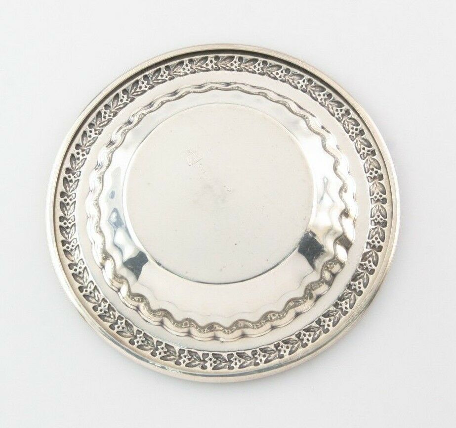 Set of 4 Sterling Silver L Bros Repousse Mini Dishes / Pie Tins Good Condition!